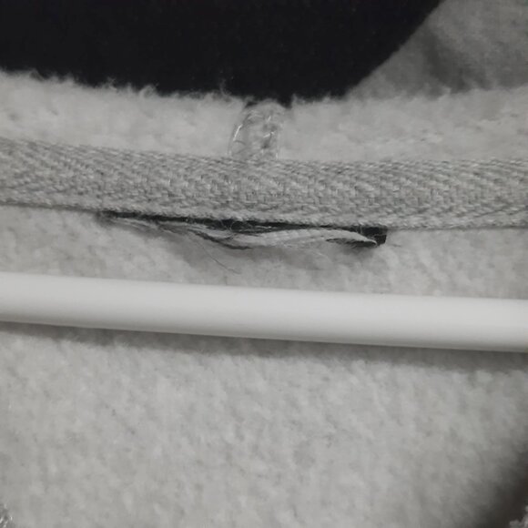 Women's Harley Davidson Pullover Hoodie Size 2XL Raw V Cut Bikercore - Picture 6 of 8